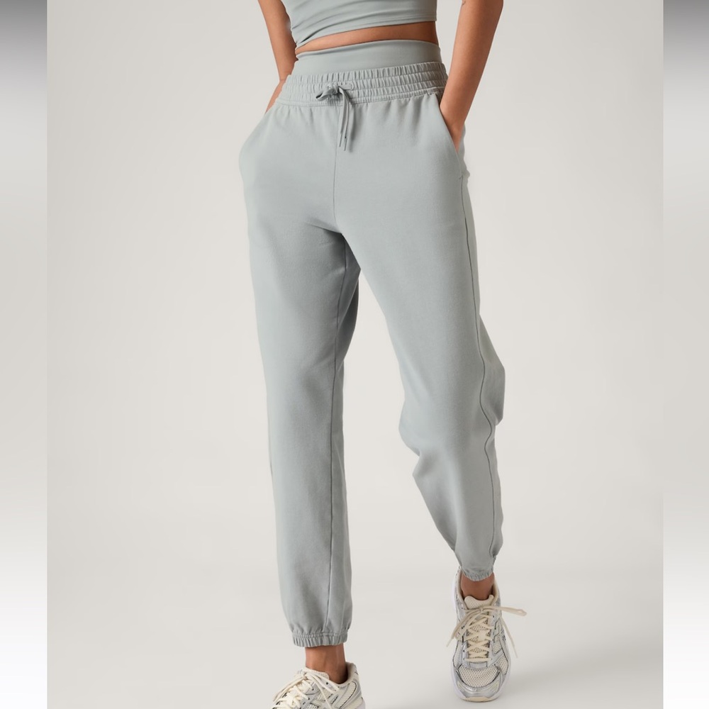 NWT Athleta retro terry jogger size small